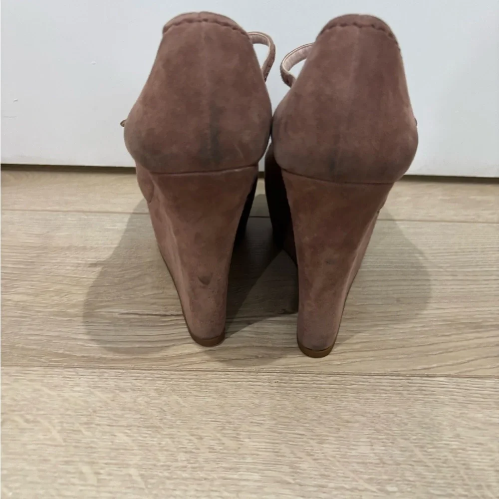 Miu Miu pink suede Wedge Shoes